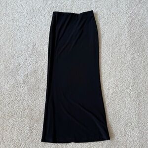 Aritiza Elegant Black Midi Skirt